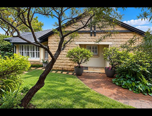 2 BEDROOM RETIREMENT UNIT FOR SALE IN WATERFALL HILLS MATURE LIFESTYLE ESTATE